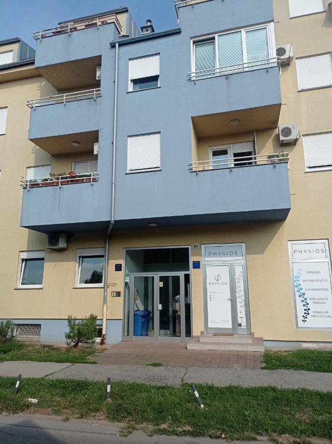 Apartamento Donata Osijek Exterior foto